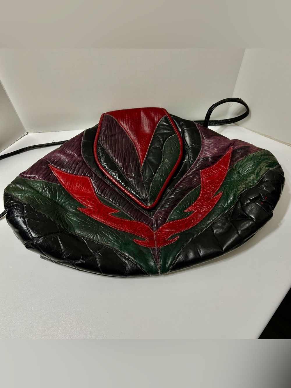 Women’s Multicolor Leather Shoulder Bag - Red, Green, Black